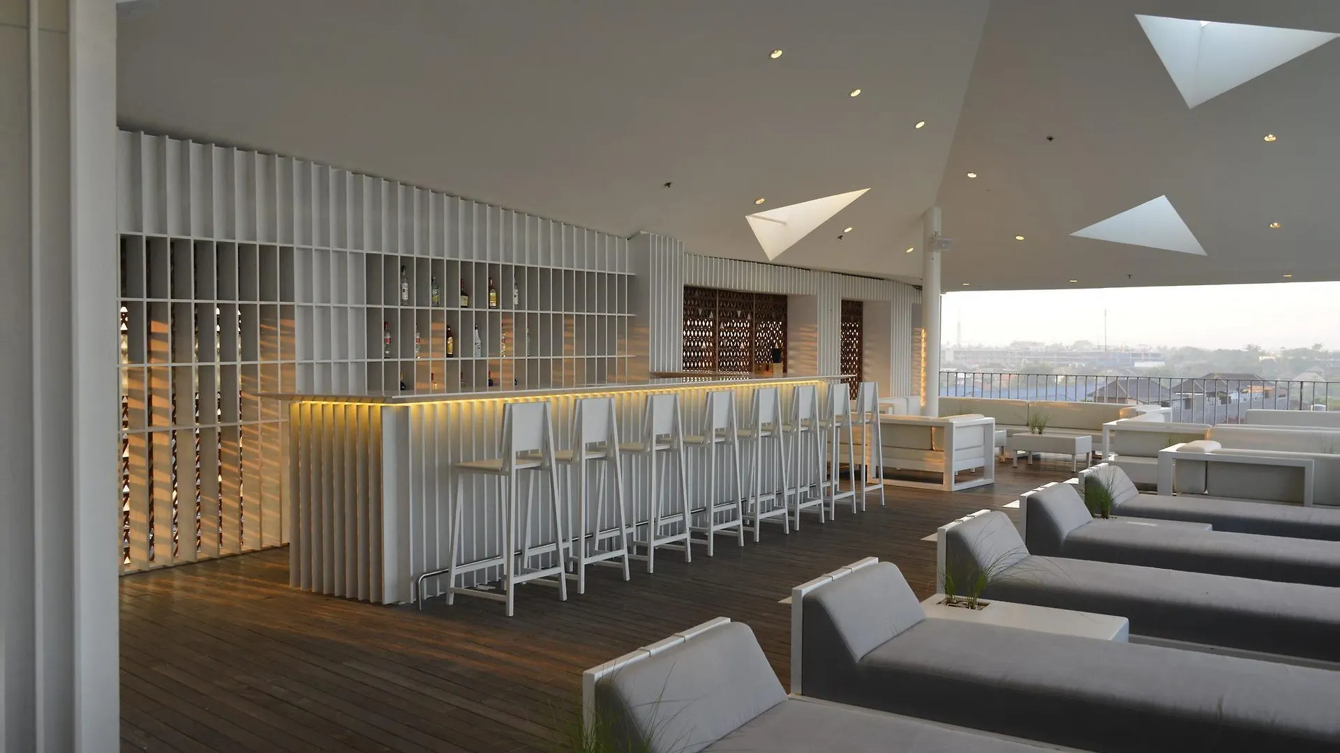 Ize Seminyak By Lifestyleretreats Hotel