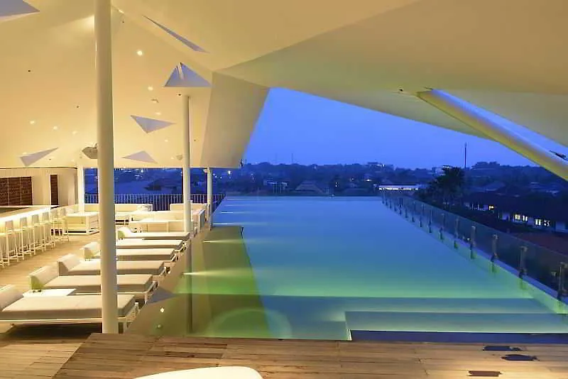 Ize Seminyak By Lifestyleretreats Hotel 4*,